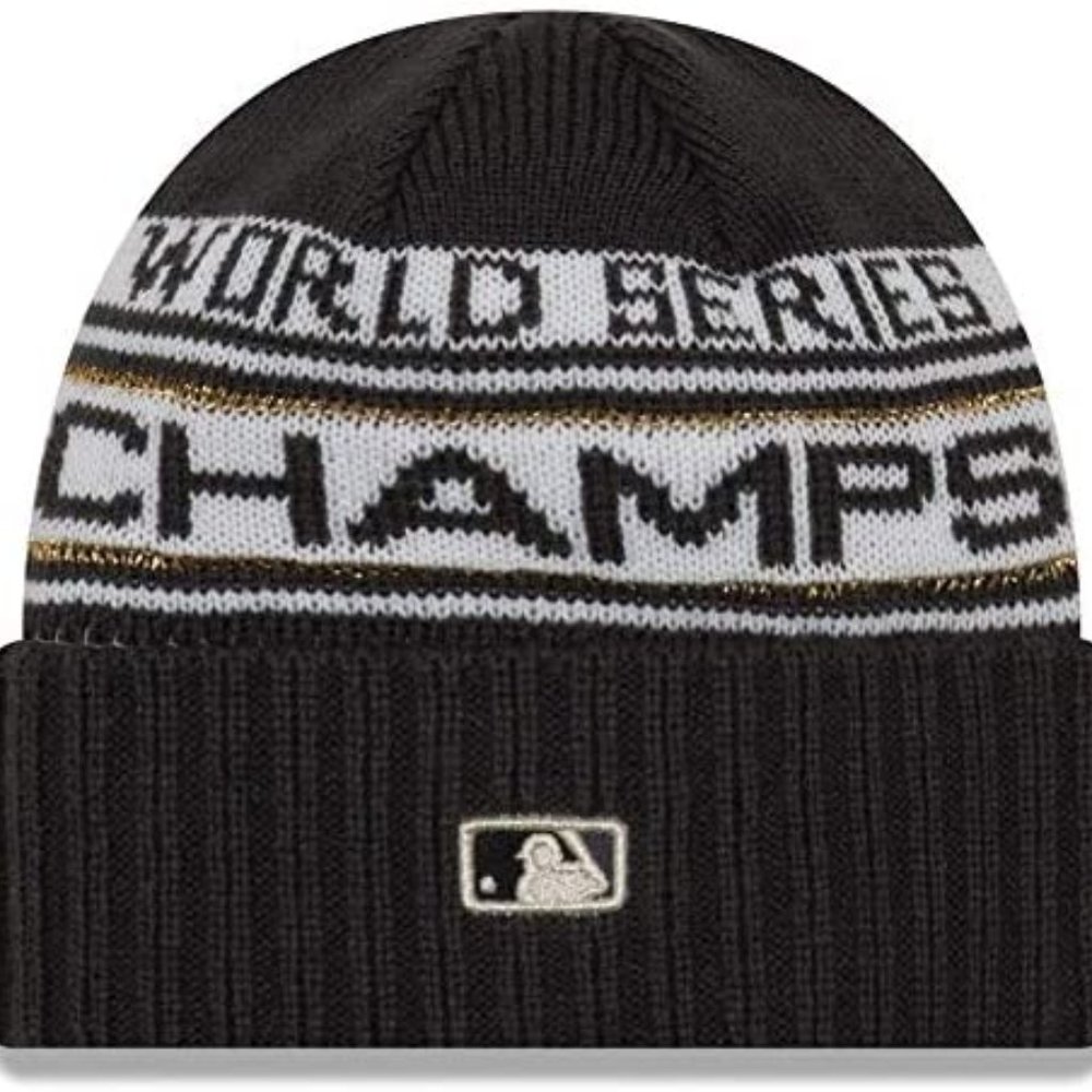 New Era Boston Red Sox 2018 World Series Champions Men's Locker Room Knit Hat - Picture 2 of 2
